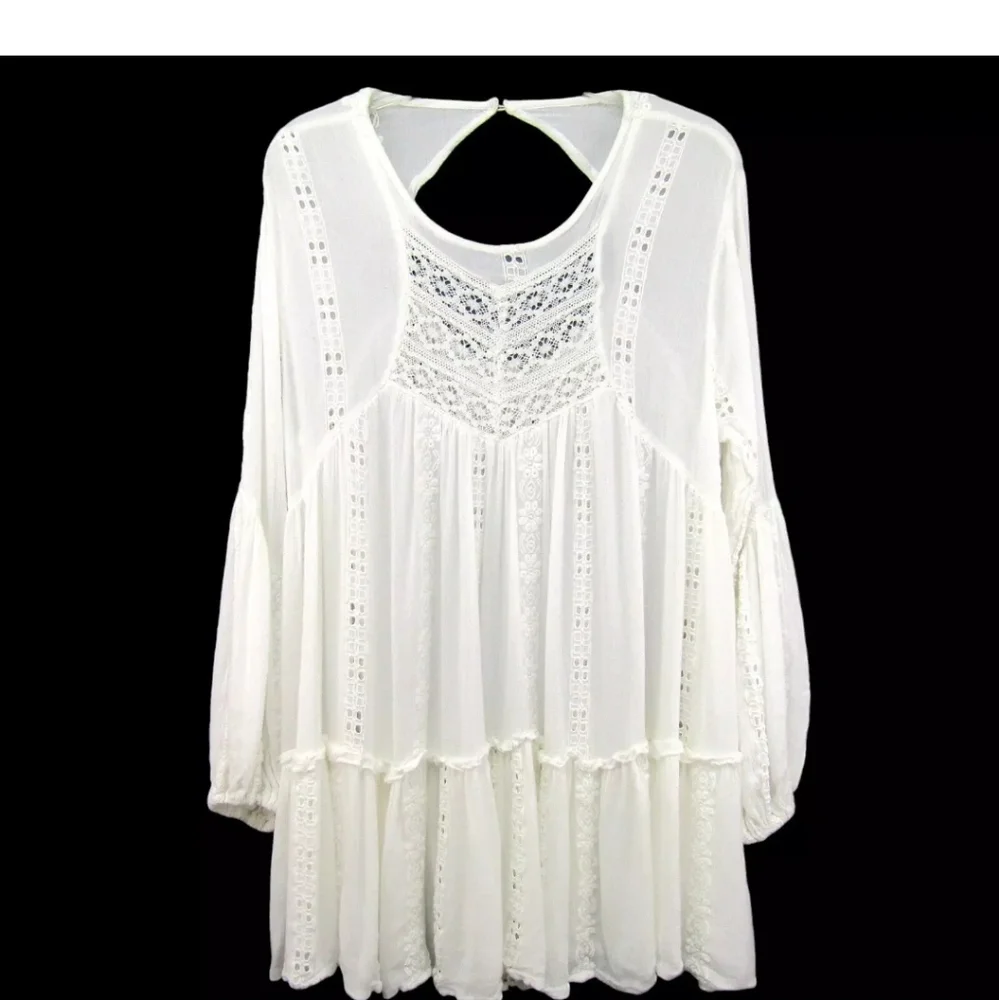Free People White Crotchet Lace top Open Back Bohemian Swing size XS
